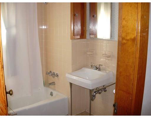 120 Wilber St, Springfield, MA 01104 photo 11