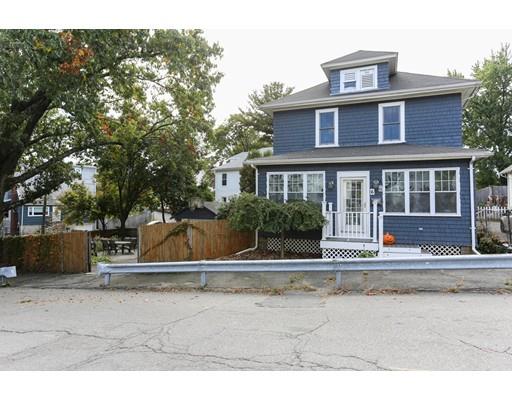 6 Winthrop St, Lynn, MA 01904 photo 2