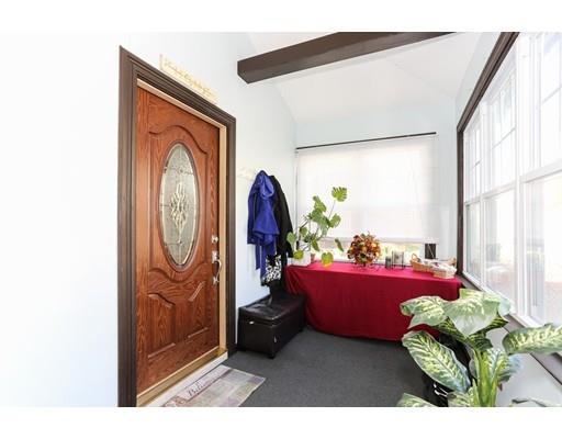 6 Winthrop St, Lynn, MA 01904 photo 5