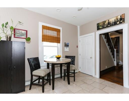 6 Winthrop St, Lynn, MA 01904 photo 9