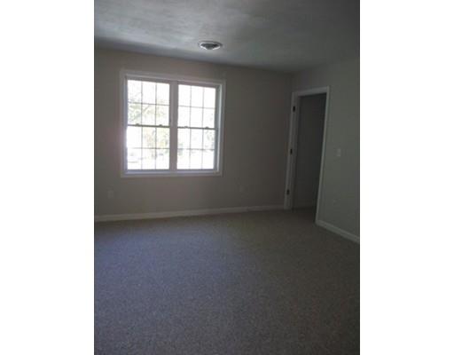 46 Castine St, Worcester, MA 01606 photo 10