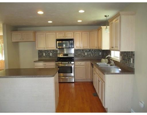 46 Castine St, Worcester, MA 01606 photo 2