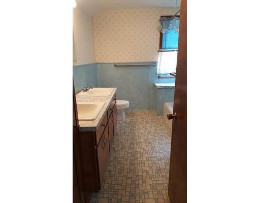 79 West St, Easthampton, MA 01027 photo 17