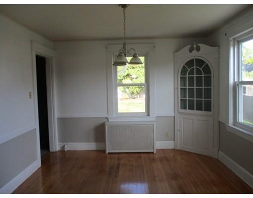 75 Clark St, Worcester, MA 01606 photo 5