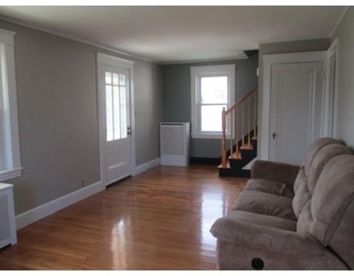 75 Clark St, Worcester, MA 01606 photo 4