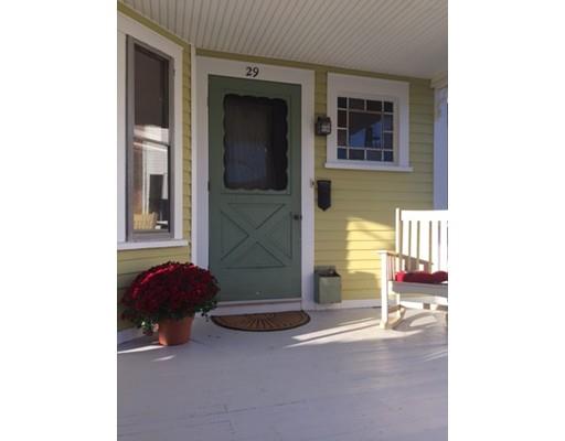 29 Maple St, Easthampton, MA 01027 photo 2