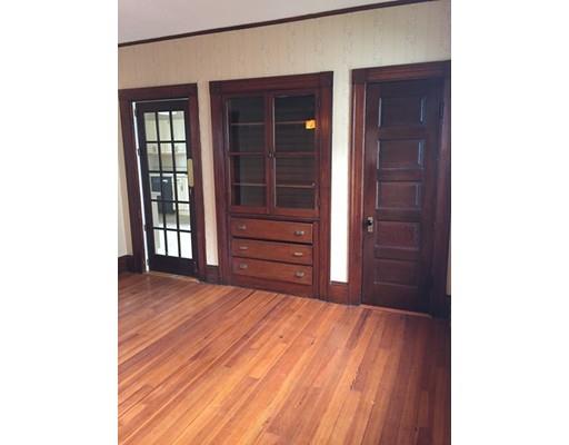 29 Maple St, Easthampton, MA 01027 photo 7