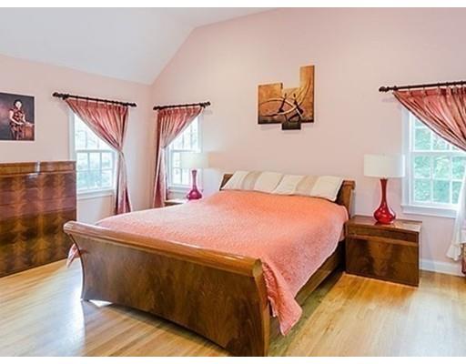 71 Grosvenor Rd, Needham, MA 02492 photo 12