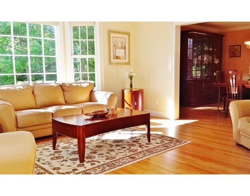 71 Grosvenor Rd, Needham, MA 02492 photo 3