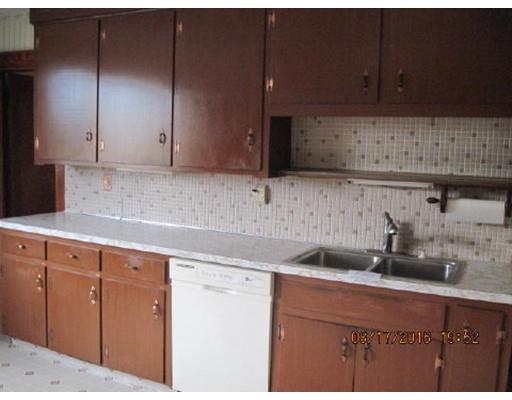 203 Hamilton St, Worcester, MA 01604 photo 4