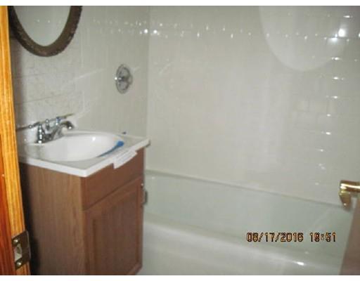 203 Hamilton St, Worcester, MA 01604 photo 5