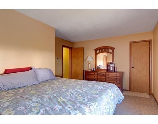 40 4th St, Worcester, MA 01602 photo 12