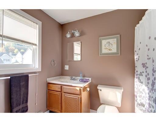 40 4th St, Worcester, MA 01602 photo 5