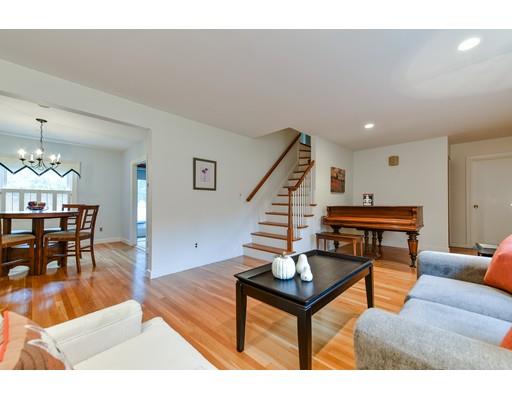 8 Wakeland Rd, Dover, MA 02030 photo 4