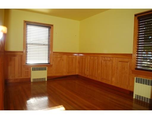 93 Detroit St, Fall River, MA 02721 photo 4