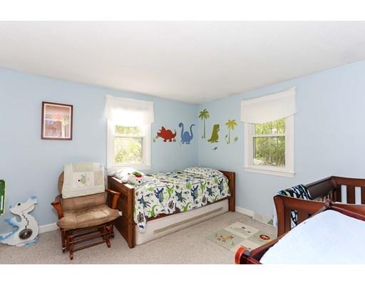 42 Mayflower Ln, East Wareham, MA 02538 photo 5