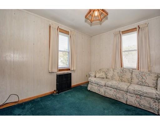 7 Nipmuck St, Worcester, MA 01602 photo 13