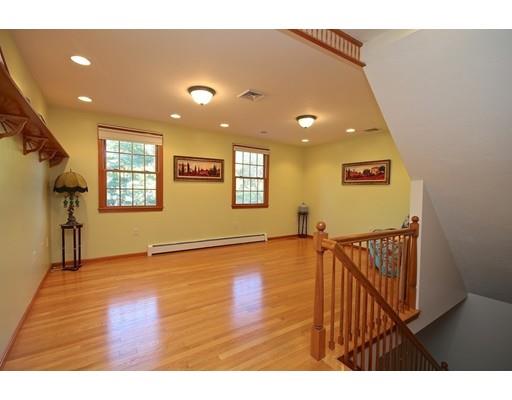 55 Harness Ln, Braintree, MA 02184 photo 13