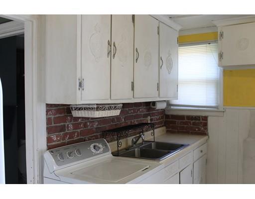 30 Conrad St, Chicopee, MA 01013 photo 7