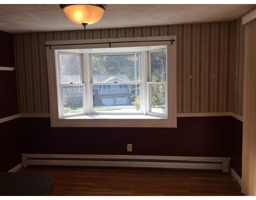 9 Longbow Rd, Wakefield, MA 01880 photo 12