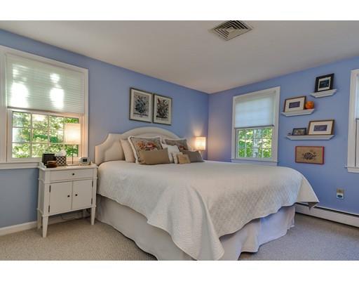 5 Perry Ln, Dover, MA 02030 photo 17