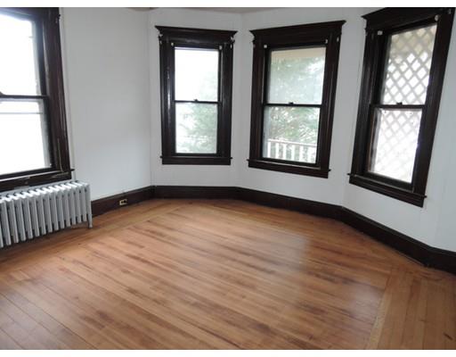 33 Lester St, Springfield, MA 01108 photo 7