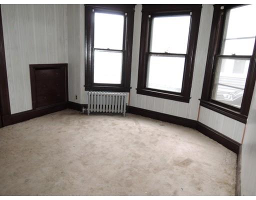 33 Lester St, Springfield, MA 01108 photo 12