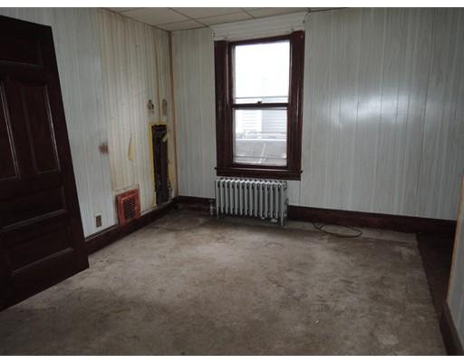 33 Lester St, Springfield, MA 01108 photo 10