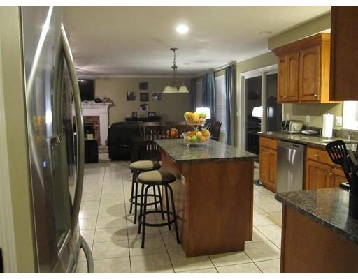 53 Macarthur Rd, Northbridge, MA 01534 photo 6