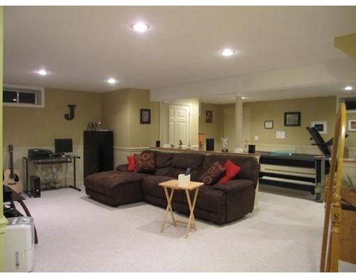 53 Macarthur Rd, Northbridge, MA 01534 photo 15