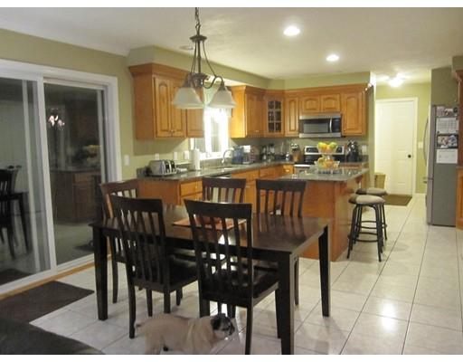 53 Macarthur Rd, Northbridge, MA 01534 photo 5