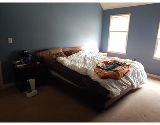 4 Saffron Dr, Worcester, MA 01605 photo 8