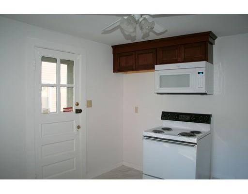 99 Eddy St, Springfield, MA 01104 photo 6