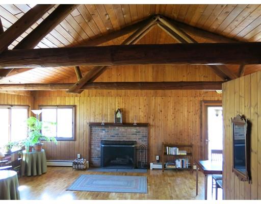18 Pleasant St, Conway, MA 01341 photo 3
