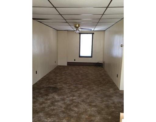 996 County St, Fall River, MA 02723 photo 9