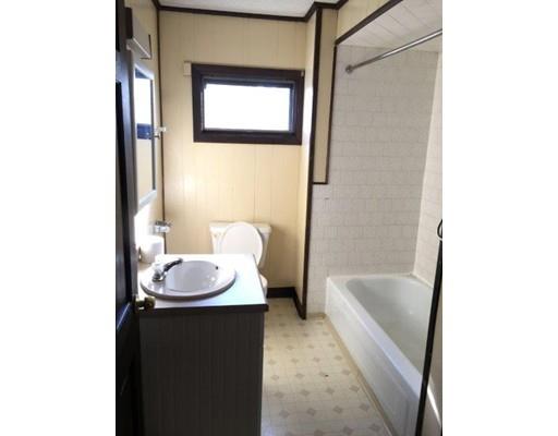 996 County St, Fall River, MA 02723 photo 10