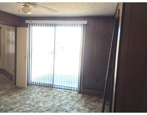 996 County St, Fall River, MA 02723 photo 17