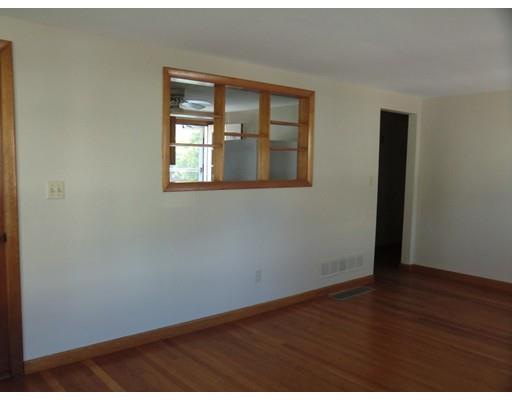 1 Laurel St, Danvers, MA 01923 photo 12