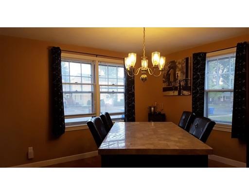 112 Oregon St, Springfield, MA 01118 photo 2