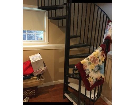 16 Freeman Ave, Everett, MA 02149 photo 5