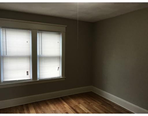 70 Ardmore St, Springfield, MA 01104 photo 16