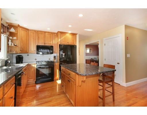16 Brown Ter, Dedham, MA 02026 photo 11