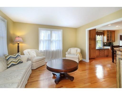 16 Brown Ter, Dedham, MA 02026 photo 5