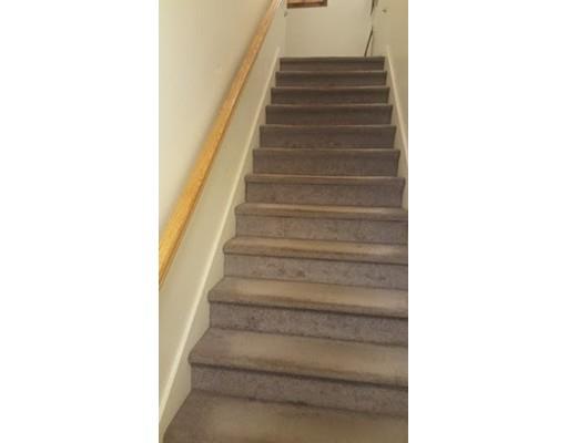 10 Maxwell Ct #B, Worcester, MA 01607 photo 9