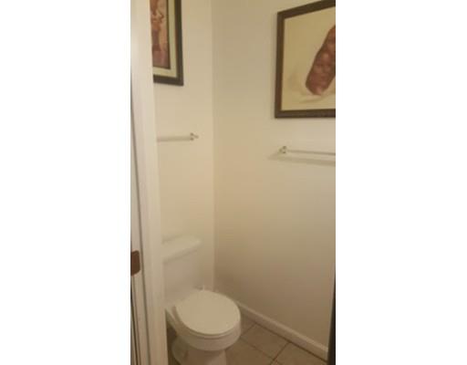 10 Maxwell Ct #B, Worcester, MA 01607 photo 7