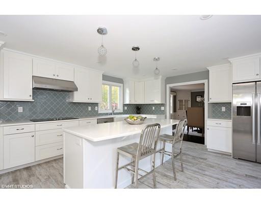 19 Salten Point Rd, Barnstable, MA 02630 photo 4