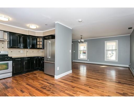 58 Leete St, Springfield, MA 01108 photo 3