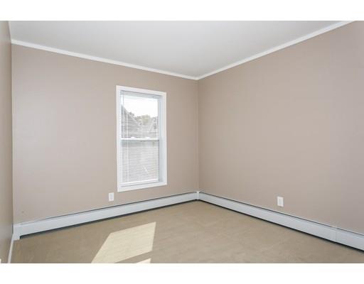 58 Leete St, Springfield, MA 01108 photo 12