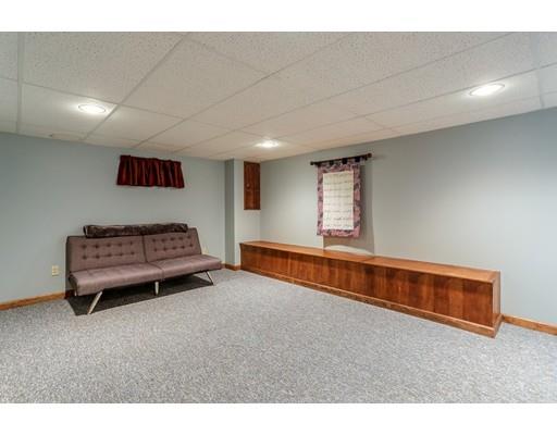 48 Vail St, Springfield, MA 01118 photo 25