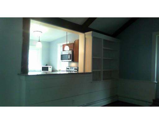 28 Summer St, Georgetown, MA 01833 photo 3